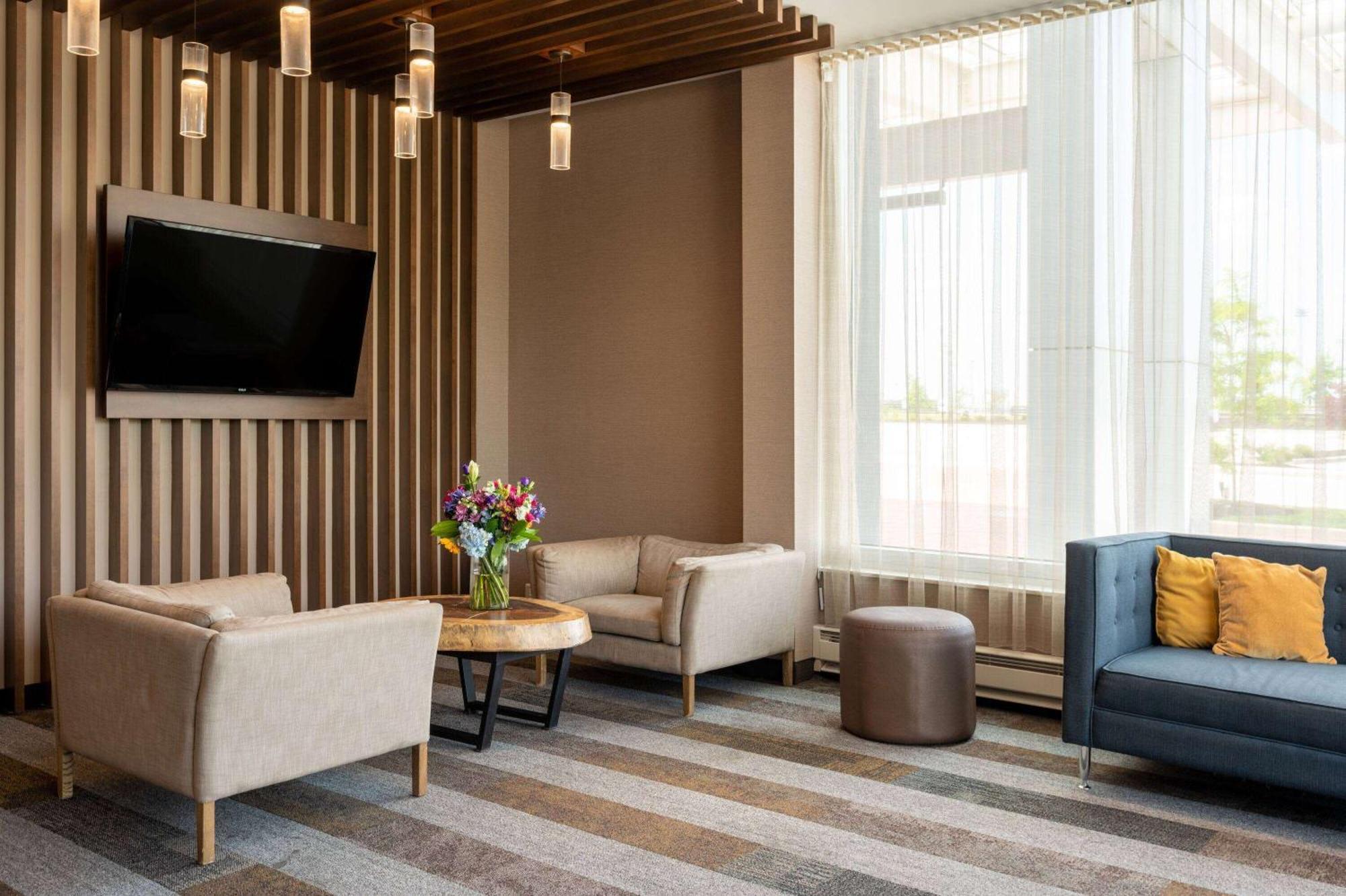 Отель Wyndham Westfield Экстерьер фото